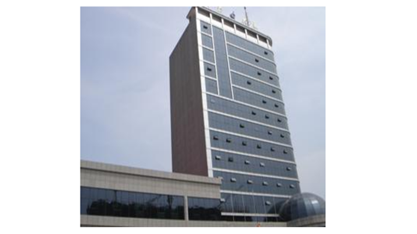 江蘇省建工使用薩都奇特級防火卷簾門、電動擋煙垂壁